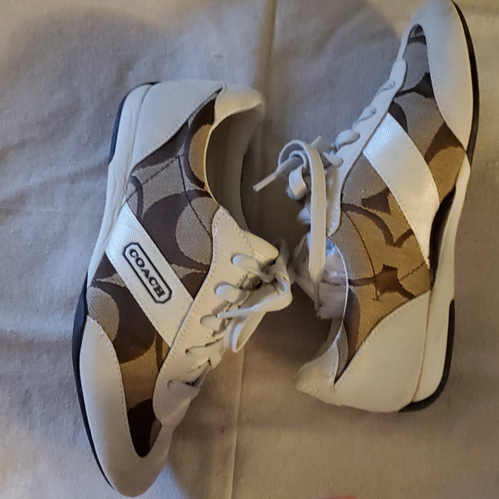 COACH Sneakers